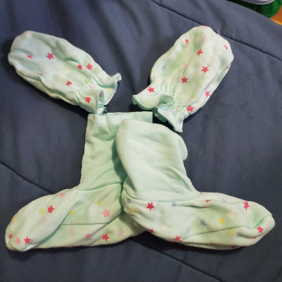 Mittens with Socks - Picture 1 of 1